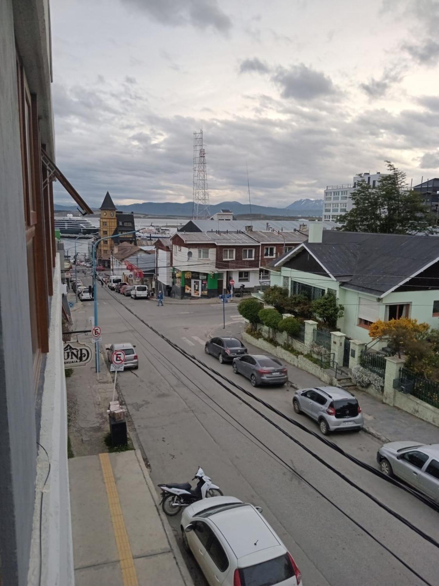 Apartament Departamento Centrico Krenn Ushuaia Zewnętrze zdjęcie